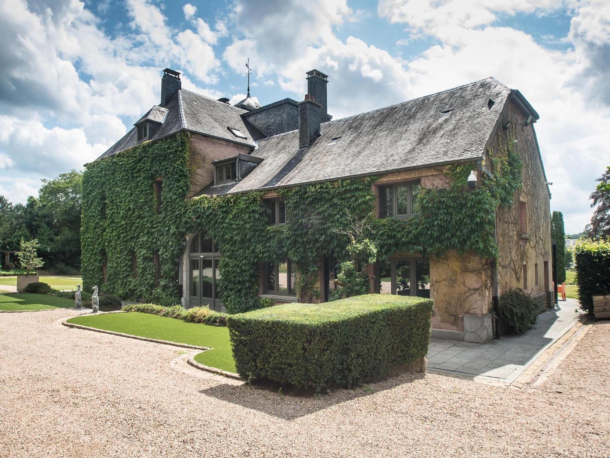 Luxurious Castle With Hot Tub In The Belgian Villa Jamoigne Kültér fotó