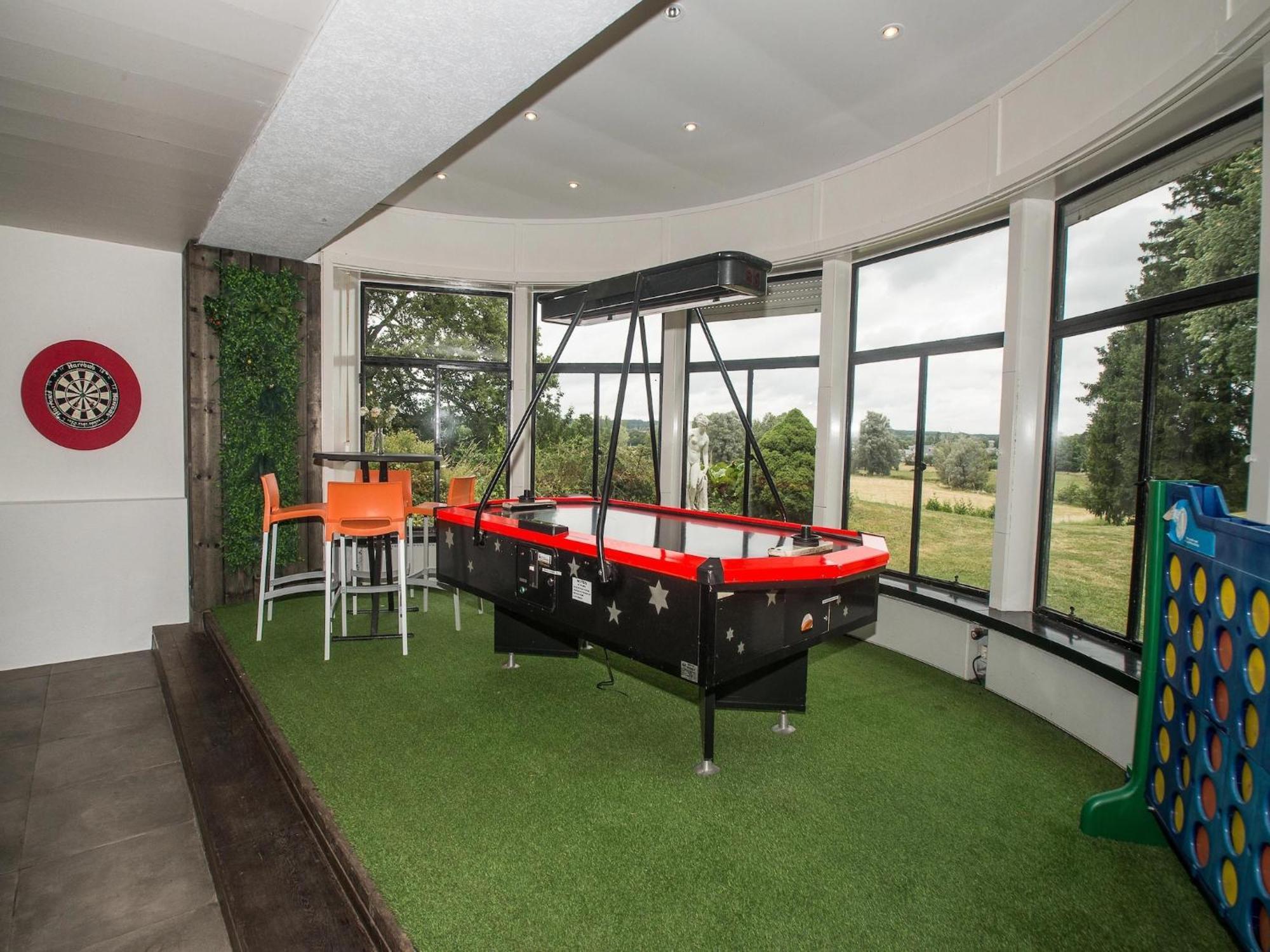 Luxurious Castle With Hot Tub In The Belgian Villa Jamoigne Kültér fotó